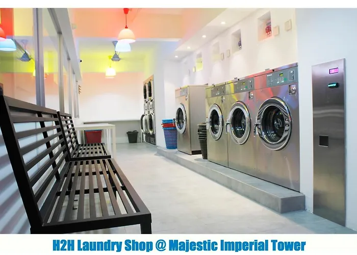 H2H - Neo Casual - Majestic Ipoh Town Center - 8Pax
