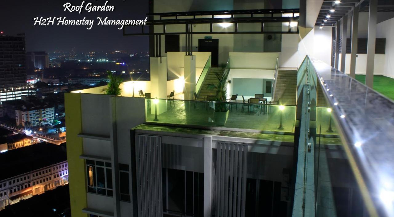 H2h - Neo Casual - Majestic Town Center - 8pax *